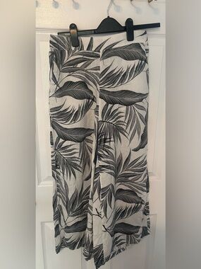 Tahari 100% Linen Tropical Palm Print Wide Leg Pants M